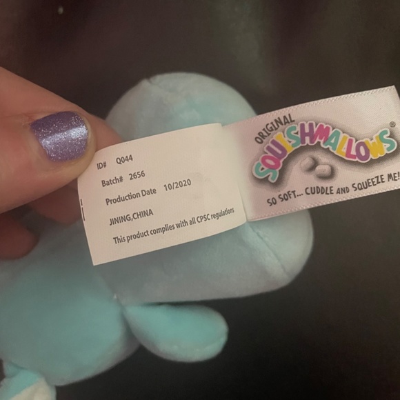 Squishmallows bunny - mystery eggs usa squishmallow. you get bunny and egg shown - Picture 2 of 2